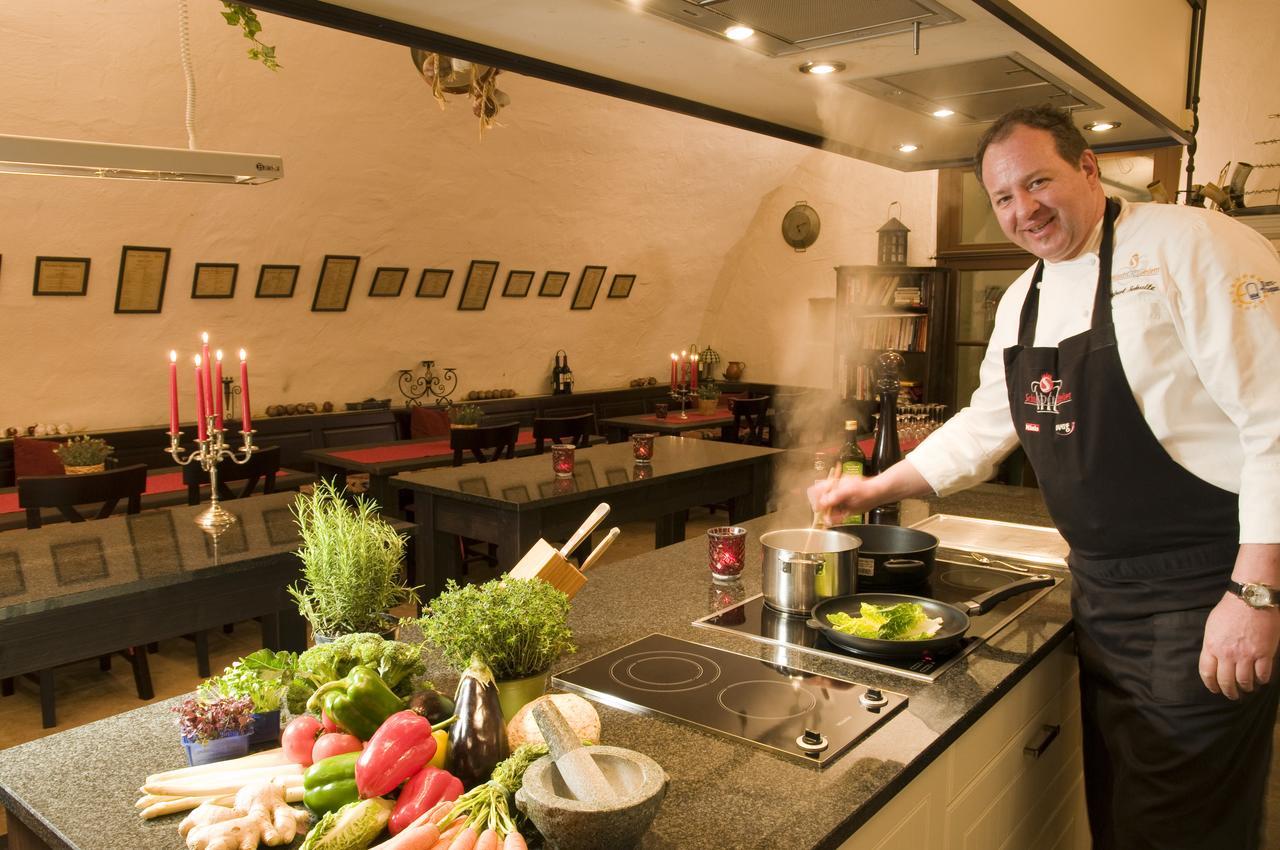 Schlosshotelgedern Kültér fotó