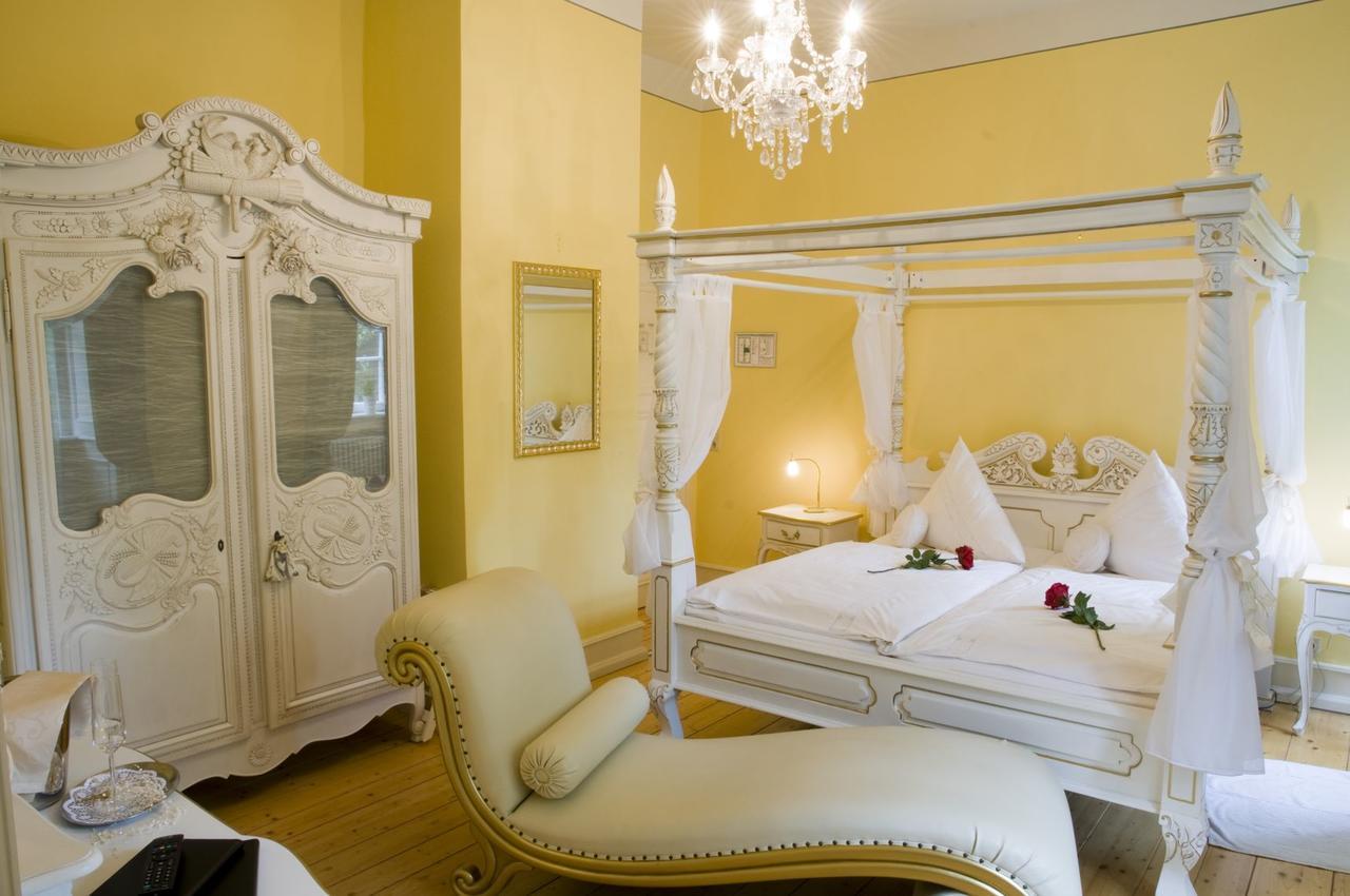 Schlosshotelgedern Kültér fotó
