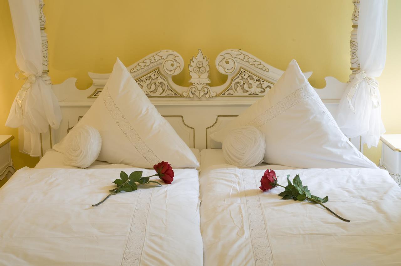 Schlosshotelgedern Kültér fotó